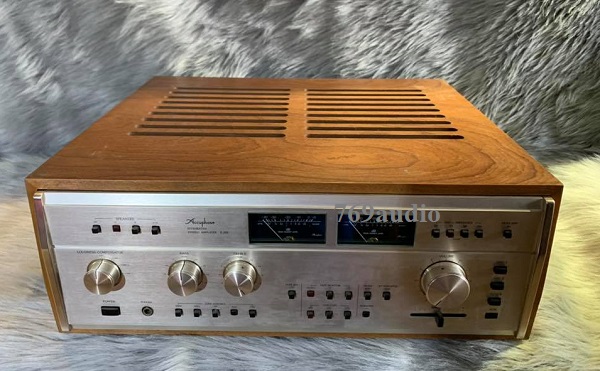 amply_accuphase_e303_gia_re